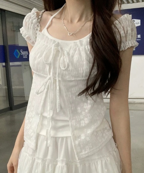 AVYL(アヴィル)の「フロントリボンギャザーオフショルブラウス(シャツ/ブラウス・レディース・ホワイト/ブラック・M)」の3枚目の写真