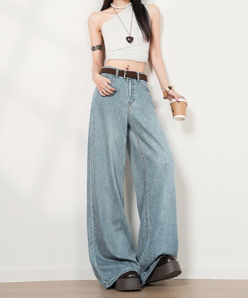 AMAJI(アマジ)の「テンセル デニムパンツ(デニムパンツ・レディース・ライトブルー・SMALL/MEDIUM/LARGE/X-LARGE)」の2枚目の写真