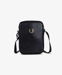 FRED PERRY（フレッドペリー）の「【先行予約受付中】Smooth Leather Small Side Bag／スムースレザースモールサイドバッグ（ボディバッグ/ウエストポーチ）」