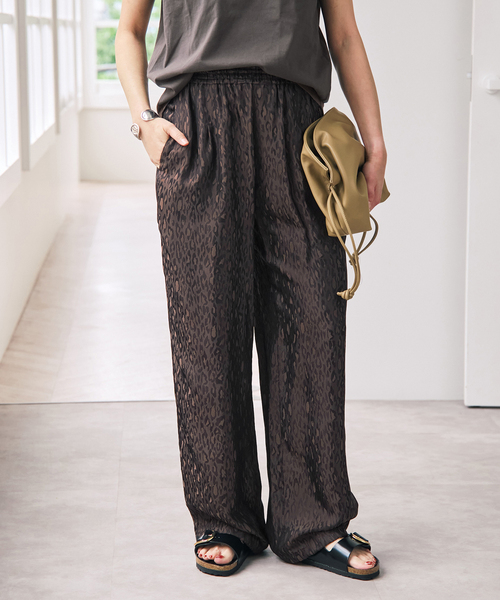 Spick & Span(スピックアンドスパン)の「《追加》TICCA / ティッカ レオパードジャガードパンツ(その他パンツ・レディース・ブラウン・FREE)」の4枚目の写真