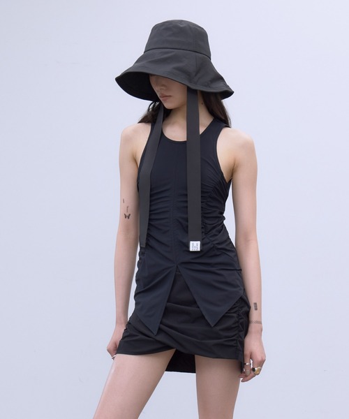 THINGS THAT MATTER(シングス ザット マター)の「BACK CUTOUT GATHERED TANK / バック カットアウト ギャザード タンク(タンクトップ・レディース・ブラック/ホワイト/ブラウン・FREE)」の14枚目の写真