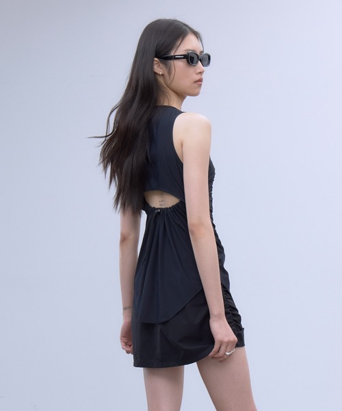 THINGS THAT MATTER(シングス ザット マター)の「BACK CUTOUT GATHERED TANK / バック カットアウト ギャザード タンク(タンクトップ・レディース・ブラック/ホワイト/ブラウン・FREE)」の19枚目の写真