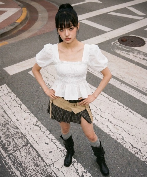 ipugo(イプゴ)の「ipugo/イプゴ エンボス パフスリーブ ブラウス 2026秋物 秋服 2026年秋冬(シャツ/ブラウス・レディース・イエロー/ホワイト/ブラック・FREE)」の19枚目の写真