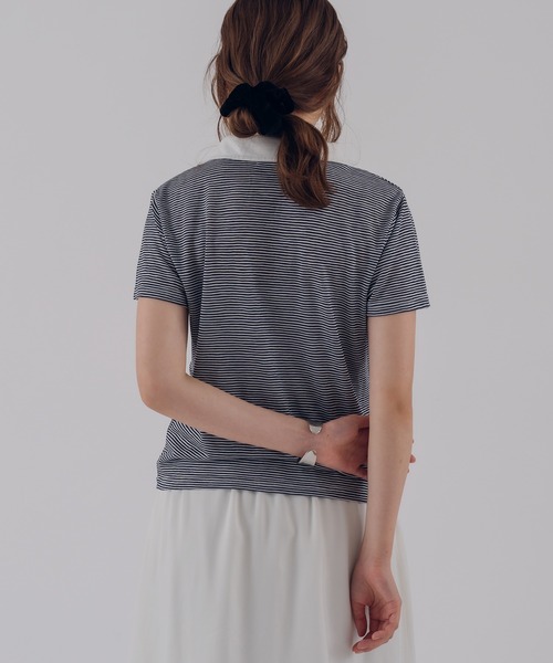 MUHET（ミュエータ）の「sheer stripe gathered polo top / シアーボーダーギャザーポロ（ポロシャツ・レディース・ブラウン/ネイビー・FREE）」の18枚目の写真