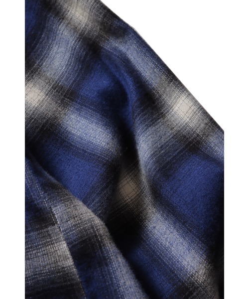 ROTAR(ローター)の「Shaggy Ombre Open Collar Shirt(シャツ/ブラウス・メンズ・レッド/ブルー/ブラック・MEDIUM/X-LARGE/LARGE)」の13枚目の写真