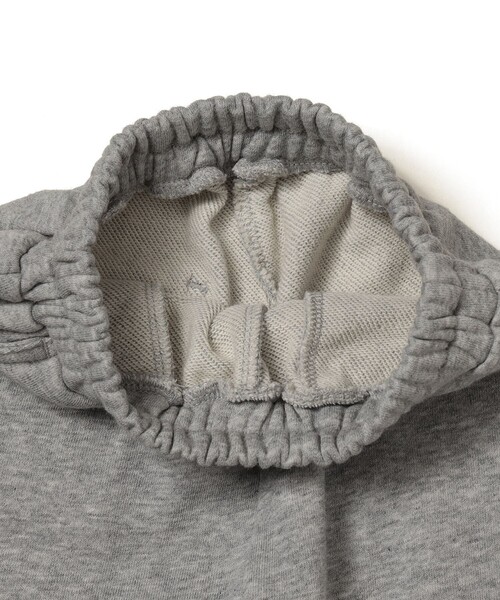 BEAMS mini（ビームスミニ）の「【WEB限定】ワイド ボリューム スウェット パンツ 2026FW（90～140cm）通学服 公園遊び イージーパンツ（その他パンツ・キッズ・オレンジ/ライトグレー・110/100/90/130/120/140）」の4枚目の写真