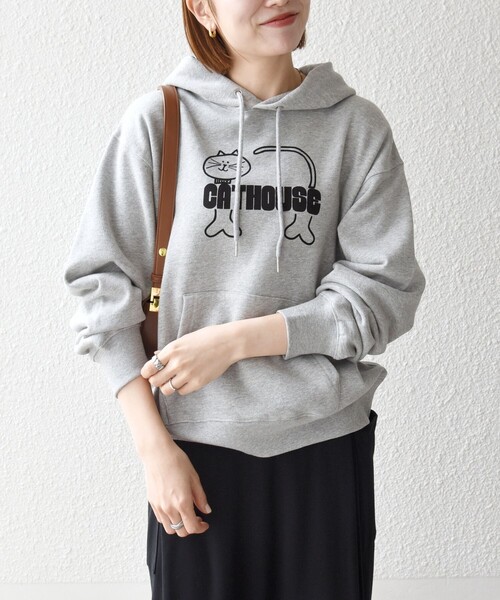SHIPS any（シップス エニィ）の「【SHIPS any別注】THE KNiTS:〈洗濯機可能〉ロゴプリント フーディー 26AW（スウェット・レディース・ナチュラル/グレー・ONE SIZE）」の20枚目の写真