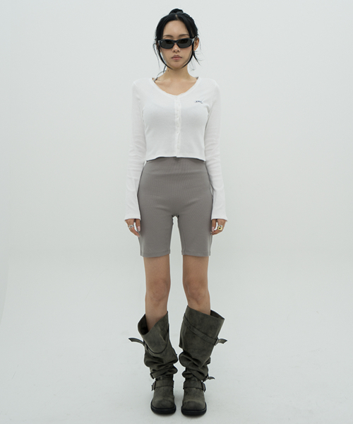 BFEEP(ビーピーピ)の「DOUBLE BUTTON LACE CARDIGAN_WHITE(カーディガン/ボレロ・レディース・その他・FREE)」の2枚目の写真