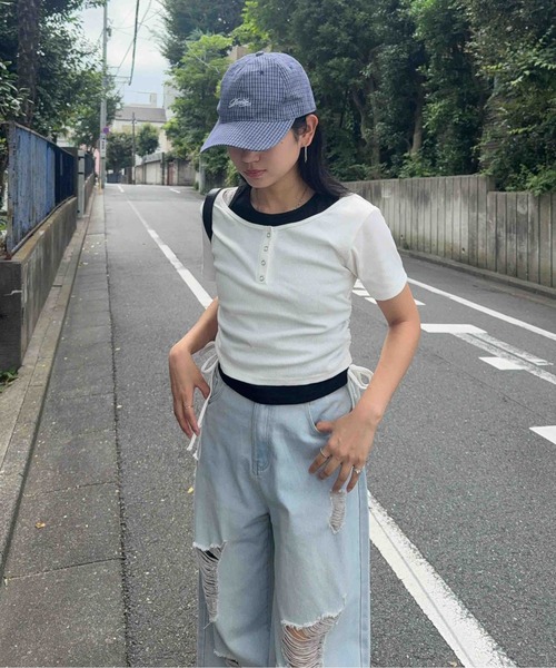 AS KNOW AS plus(アズノゥアズプラス)の「☆シャーリングリボン レイヤードヘンリーネックリブTシャツ(Tシャツ/カットソー・レディース・チャコール/オフホワイト/カモフラージュ・FREE)」の6枚目の写真