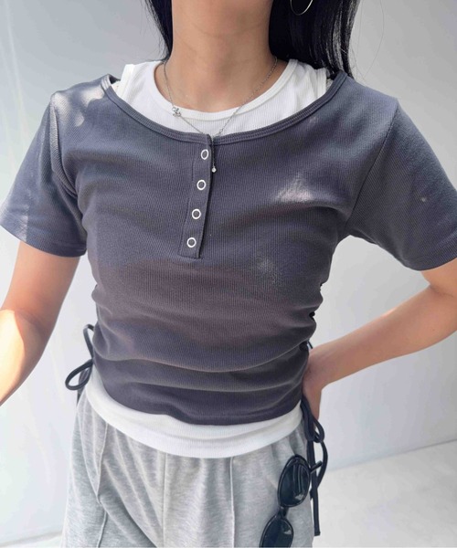 AS KNOW AS plus(アズノゥアズプラス)の「☆シャーリングリボン レイヤードヘンリーネックリブTシャツ(Tシャツ/カットソー・レディース・チャコール/オフホワイト/カモフラージュ・FREE)」の11枚目の写真