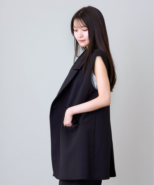 AVIE(アビィ)の「ベルトオーバーサイズパンツ(テーラードジャケット・レディース・ブラウン/ブラック・38)」の3枚目の写真
