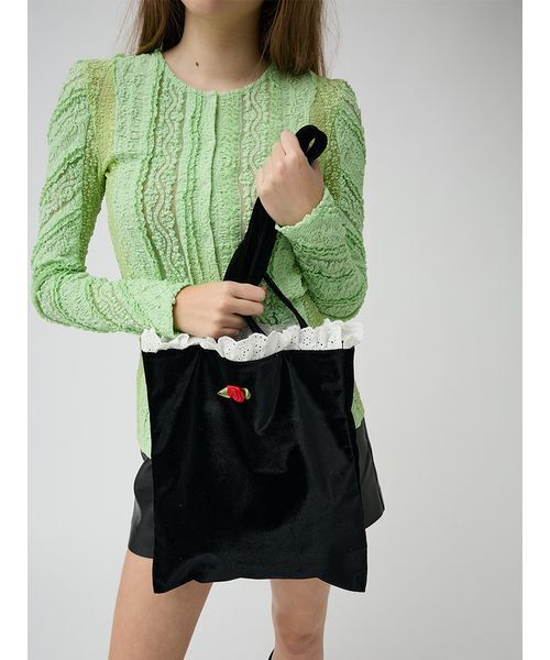 LILY BROWN(リリーブラウン)の「ローズモチーフフリルトート(トートバッグ・レディース・ミント/ブラック/ドット・F)」の14枚目の写真
