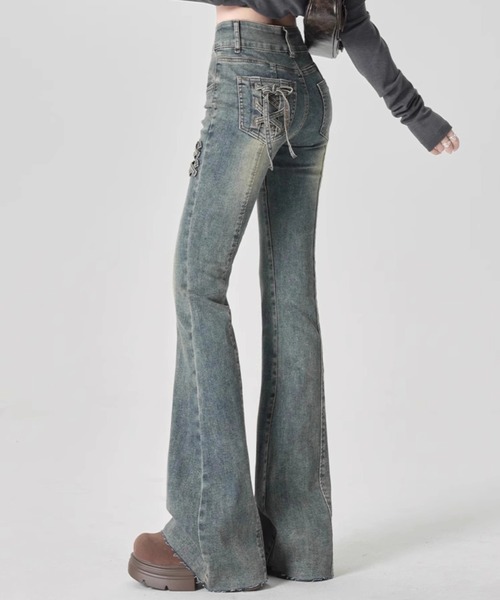 CERCA(チェルカ)の「HALEY PESCA/リボンポイント セミフレアデニムパンツ(デニムパンツ・レディース・ブルー・LARGE/SMALL)」の8枚目の写真