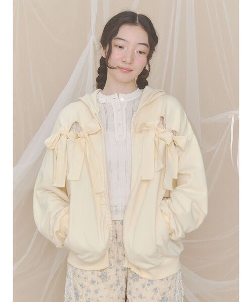 merry jenny(メリージェニー)の「ribbon tie zipフーディー(パーカー・レディース・イエロー/グレー/ブラック・FREE)」の3枚目の写真