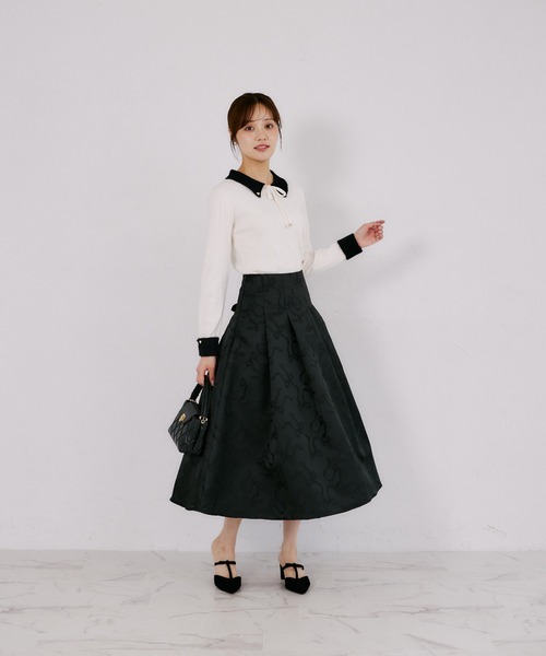 tocco closet(トッコ クローゼット)の「リボン付きフェザー配色ハート釦ニットプルオーバー(ニット/セーター・レディース・アイボリー/ブラウン系その他/ブラック・M)」の5枚目の写真