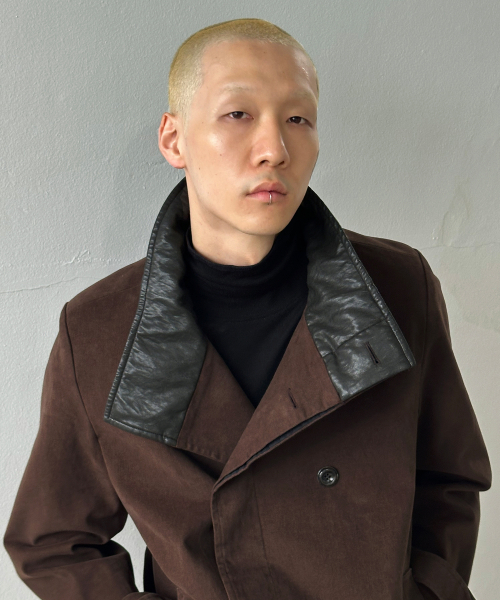 NUAKLE（ヌアクル）の「(m) Vincent ダブルコート_ブラウン（トレンチコート・メンズ・その他・1/2）」の3枚目の写真