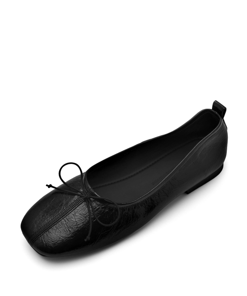 SPUR(シュプール)の「Odd Soft Square Ribbon Flat Ribbon フラットシューズ 2cm -WA9023 (4color)(バレエシューズ・レディース・ブラック/ダークブラウン/レッド/アイボリー・22.5cm/23cm/23.5cm/24cm/24.5cm/25cm)」の14枚目の写真
