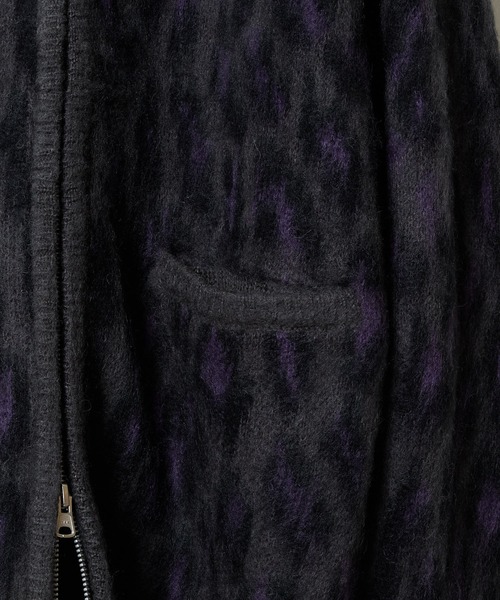 NUMBER (N)INE(ナンバーナイン)の「MOHAIR MIX KNIT LEOPARD JACQUARD ZIP-UP CARDIGAN / ウールモヘヤ ミックス ニット レオパード ジャガード ジップアップ カーディガン(カーディガン/ボレロ・メンズ・パープル/チャコール/マスタード・2/3/4)」の7枚目の写真