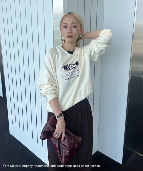 Ameri(アメリ)の「Ford LOGO PRINT SWEAT TOP(スウェット・レディース・ブラウン/グレー/アイボリー・FREE)」の20枚目の写真