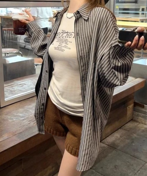 SHEPP(シープ)の「【26年秋冬新作】ハイウエストリブニットショートパンツ(その他パンツ・レディース・チャコール/ブラウン/グレー/ブラック・M)」の13枚目の写真