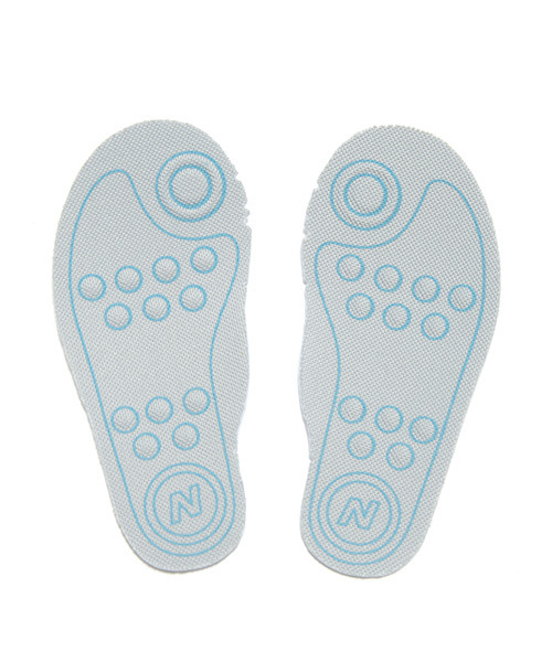 こども ビームス（コドモビームス）の「NEW BALANCE / New 16s FS996 (12～16.5cm)（スニーカー・キッズ・グレー/ネイビー・12/14/13.5/12.5/15 /16/16.5/15.5/14.5/13）」の5枚目の写真