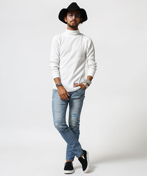 Champion(チャンピオン)の「Champion×Let it Ride/チャンピオンLIR別注タートルLS(Tシャツ/カットソー・メンズ・ネイビー/トップグレー/ブラック/ホワイト・SMALL/LARGE/X-LARGE/MEDIUM)」の6枚目の写真