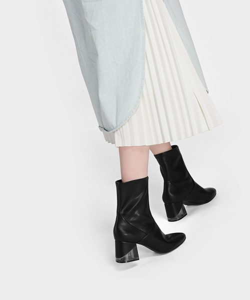 CHARLES & KEITH（チャールズ & キース）の「ルーサイトヒールカフブーツ / LUCITE HEEL CALF BOOTS（ブーツ・レディース・ブラック/グレー/パープル・22.5cm/23.5cm/23cm/24.5cm/25cm）」の15枚目の写真