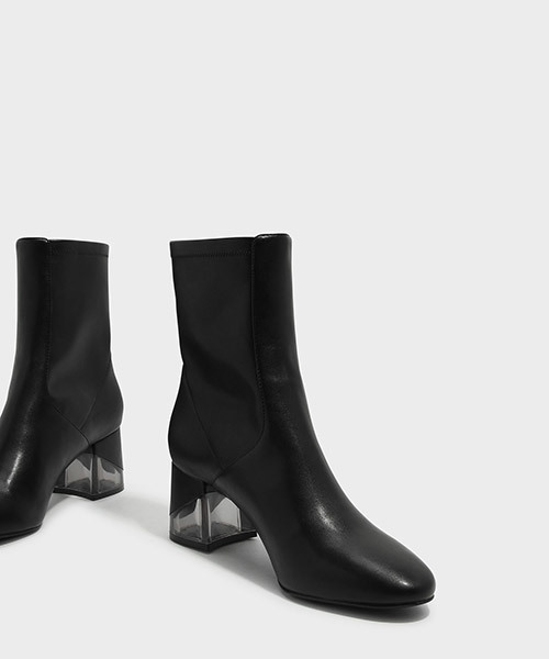 CHARLES & KEITH（チャールズ & キース）の「ルーサイトヒールカフブーツ / LUCITE HEEL CALF BOOTS（ブーツ・レディース・ブラック/グレー/パープル・22.5cm/23.5cm/23cm/24.5cm/25cm）」の6枚目の写真