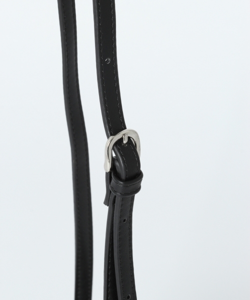 RAGEBLUE（レイジブルー）の「Fレザーショルダーポーチ/784516（ショルダーバッグ・メンズ・ブラック/レッド・FREE）」の5枚目の写真