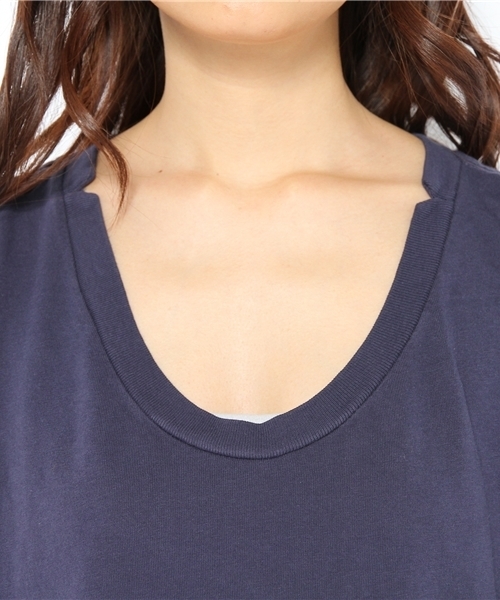 Ray BEAMS（レイビームス）の「SKARGORN / ポケット付 Tシャツ（Tシャツ/カットソー・レディース・ホワイト/インディゴブルー/ブラック/レッド系その他/ネイビー・SMALL/ONE SIZE）」の10枚目の写真