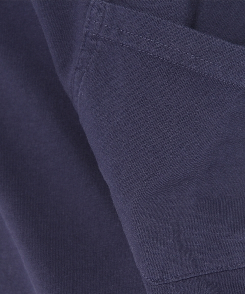 Ray BEAMS（レイビームス）の「SKARGORN / ポケット付 Tシャツ（Tシャツ/カットソー・レディース・ホワイト/インディゴブルー/ブラック/レッド系その他/ネイビー・SMALL/ONE SIZE）」の13枚目の写真