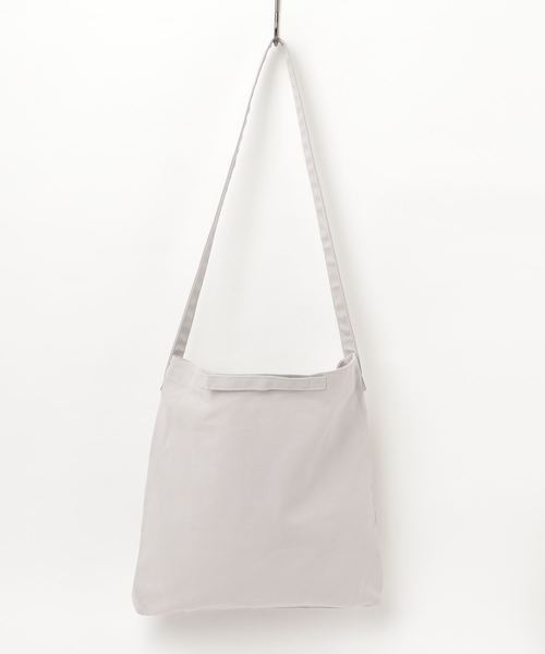 INNOCENT(イノセント)の「1to10 people Select/United Athle/ユナイテッドアスレ キャンバス2wayショルダーバック(ショルダーバッグ・レディース・ライトグレー/オリーブ/イエロー/ブルー/ナチュラル/ネイビー/ブラック・FREE)」の3枚目の写真