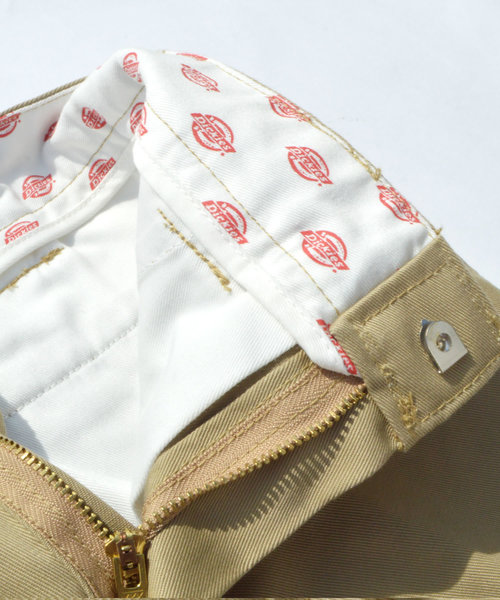 Dickies（ディッキーズ）の「Dickies/ディッキーズ ローライズワークパンツ（チノパンツ・レディース・ベージュ/グレー/ブラック・26inch/25inch/27inch/28inch/29inch）」の10枚目の写真