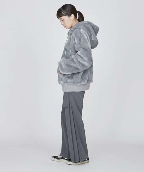 TRUNO by NOISE MAKER（トルノバイノイズメーカー）の「サイドタックフレアパンツ（その他パンツ・レディース・ブラック/グレー・38/36）」の14枚目の写真