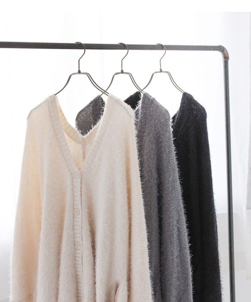 n'OrLABEL(ノアールレーベル)の「『ゆるふわシャギーニットカーディガン』(カーディガン/ボレロ・レディース・ブラック/グレー/アイボリー/スモークピンク/ダークベージュ/グレイッシュブルー・FREE)」の20枚目の写真