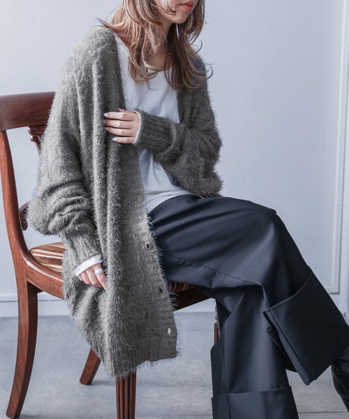 n'OrLABEL(ノアールレーベル)の「『ゆるふわシャギーニットカーディガン』(カーディガン/ボレロ・レディース・ブラック/グレー/アイボリー/スモークピンク/ダークベージュ/グレイッシュブルー・FREE)」の11枚目の写真