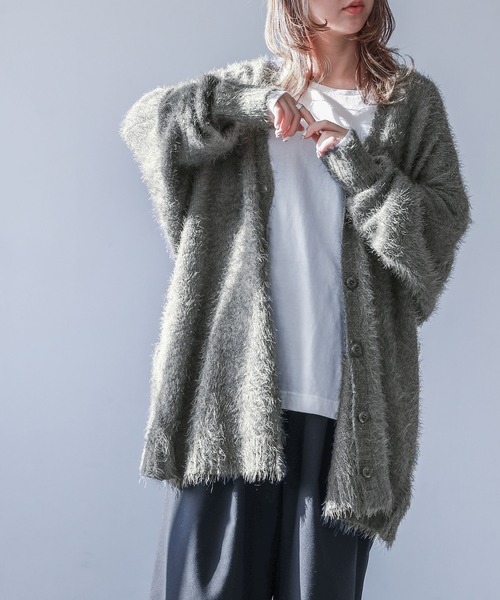 n'OrLABEL(ノアールレーベル)の「『ゆるふわシャギーニットカーディガン』(カーディガン/ボレロ・レディース・ブラック/グレー/アイボリー/スモークピンク/ダークベージュ/グレイッシュブルー・FREE)」の12枚目の写真