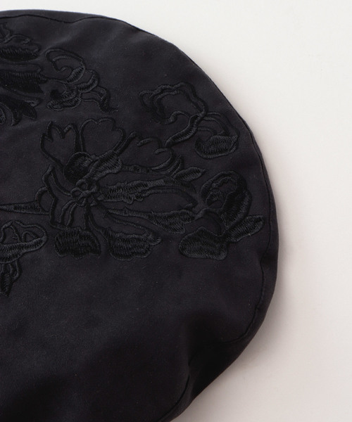 チャイハネ（チャイハネ）の「【チャイハネ】花刺繍ベレー帽（ハンチング/ベレー帽・レディース・ブラック/パープル・FREE）」の3枚目の写真