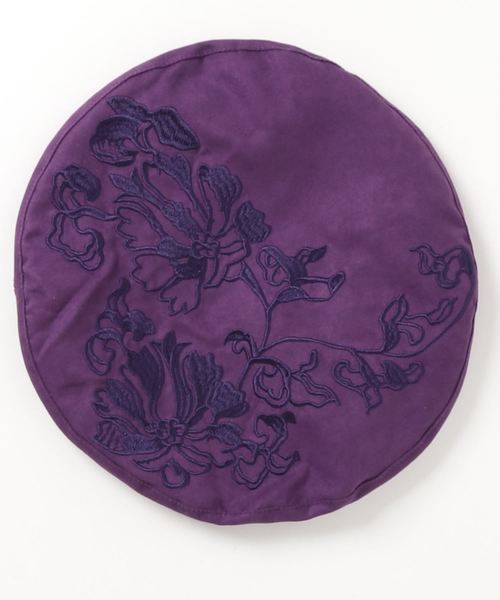 チャイハネ（チャイハネ）の「【チャイハネ】花刺繍ベレー帽（ハンチング/ベレー帽・レディース・ブラック/パープル・FREE）」の4枚目の写真