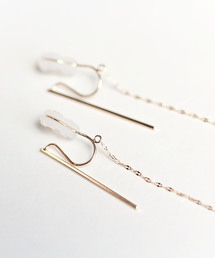 ダイヤモンド ライン ピアス | K10YG〈世界最小〉（ピアス（両耳