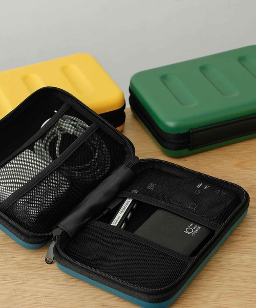 nahe ネーエ ハードシェルケース ガジェット収納 マルチケース L（PC