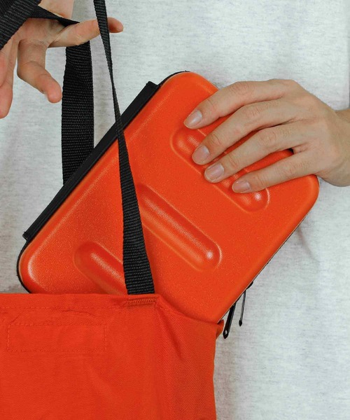 nahe ネーエ ハードシェルケース ガジェット収納 マルチケース L（PC