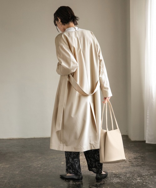 LOWRYS FARM(ローリーズファーム)の「ソフトトートBAG 864937(トートバッグ・レディース・アイボリー/ベージュ/ブルー/ブラック・FREE)」の11枚目の写真