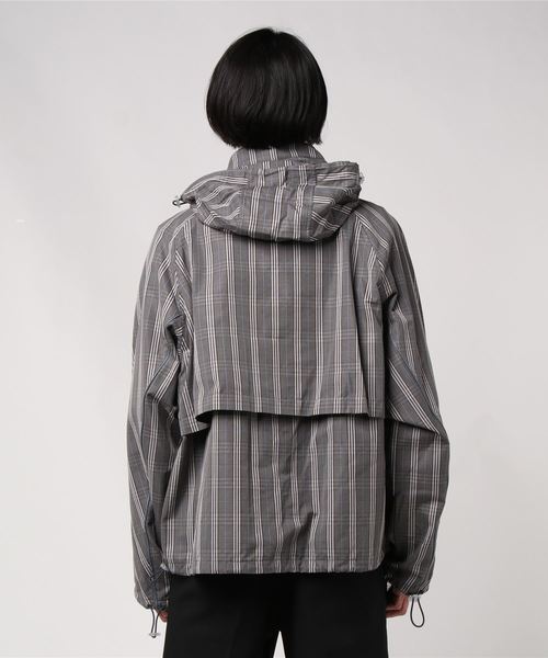 Name.（ネーム）の「【Name.】チェックウィンドブレーカー フーデッドブルゾン/NMJK-20SS-002（ブルゾン・メンズ・ネイビー/グレー・1/2）」の19枚目の写真