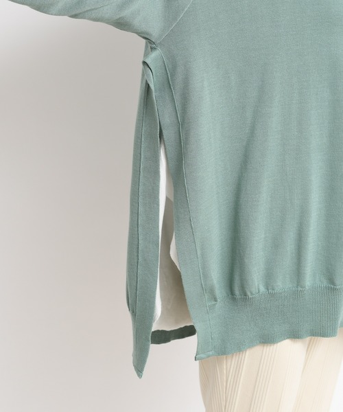 DouDou(ドゥドゥ)の「2WAYワイドチュニック(ニット/セーター・レディース・ベージュ/オフホワイト/グリーン・FREE)」の8枚目の写真