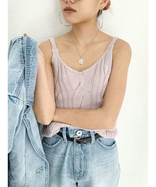 GYDA（ジェイダ）の「ケーブルブリーチニット キャミ（キャミソール・レディース・ブラック/ピンク/ネイビー/ベージュ・FREE）」の20枚目の写真
