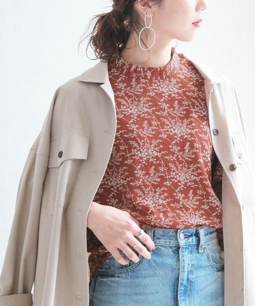 reca(レカ)の「花柄ハイネックポプリンブラウス(シャツ/ブラウス・レディース・アイボリー/ブラック/テラコッタ・M)」の15枚目の写真