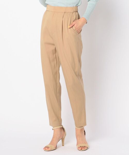 NOLLEY’S(ノーリーズ)の「強撚キュプラテーパードパンツ(その他パンツ・レディース・ベビーピンク/ネイビー/ベージュ・38/36/34)」の2枚目の写真