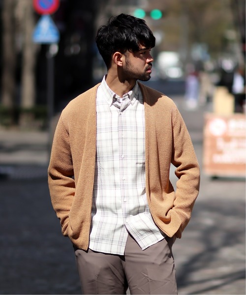 EDIFICE（エディフィス）の「レーヨンペ-パーカタアゼラップカーディガン（カーディガン/ボレロ・メンズ・ホワイト/ベージュ/カーキ/ネイビー/ブルー・SMALL/MEDIUM/LARGE）」の2枚目の写真