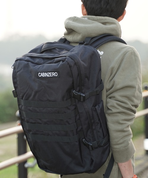 CABINZERO(キャビンゼロ)の「『cabin ZERO(キャビンゼロ)』 MILITARY 44L(バックパック/リュック・メンズ・ブラック/カーキ/サンドベージュ/ネイビー・FREE)」の19枚目の写真